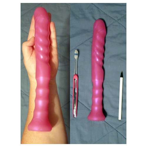 Size comparison - in my hand, w/toothbrush &amp; pen